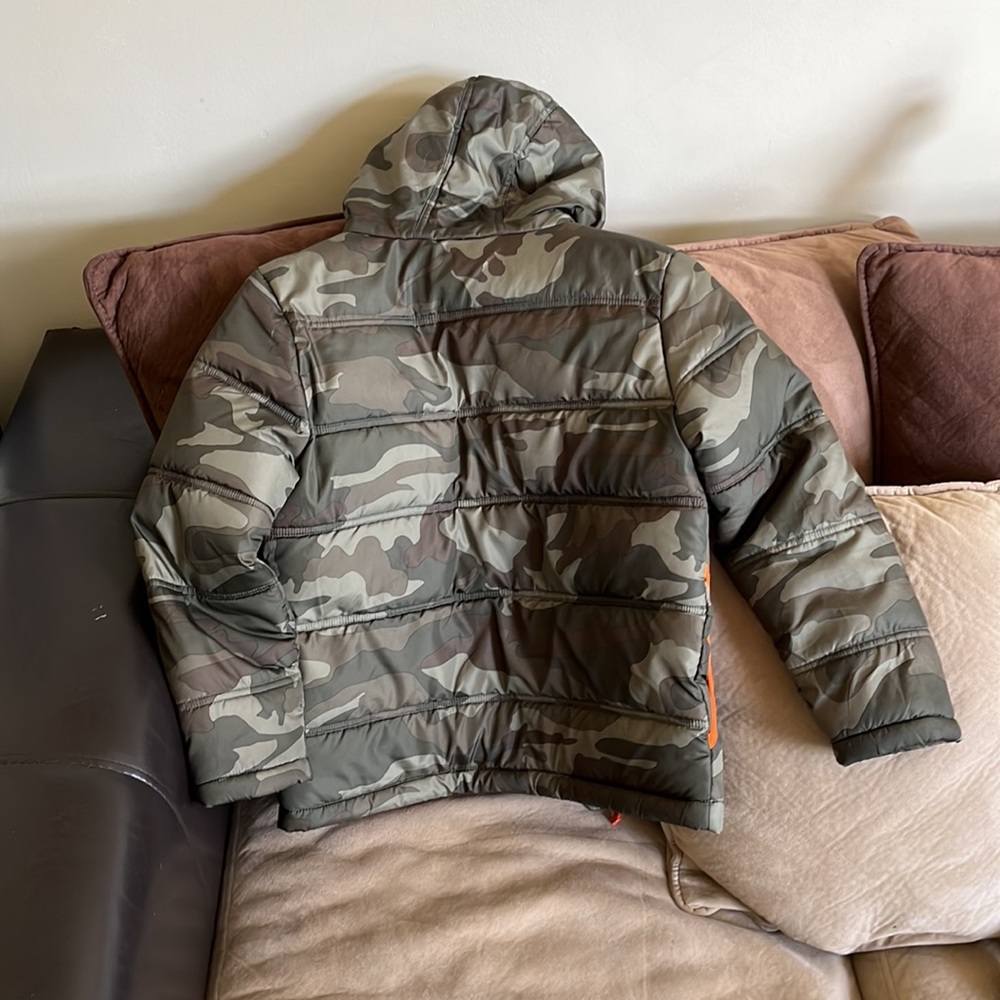 Jacket - Picture 3 of 4